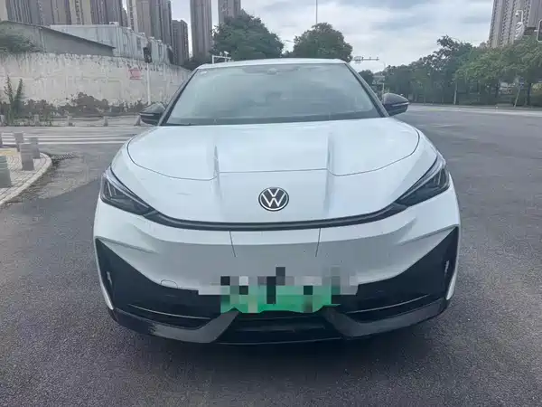 Volkswagen Distinctive 06 2025