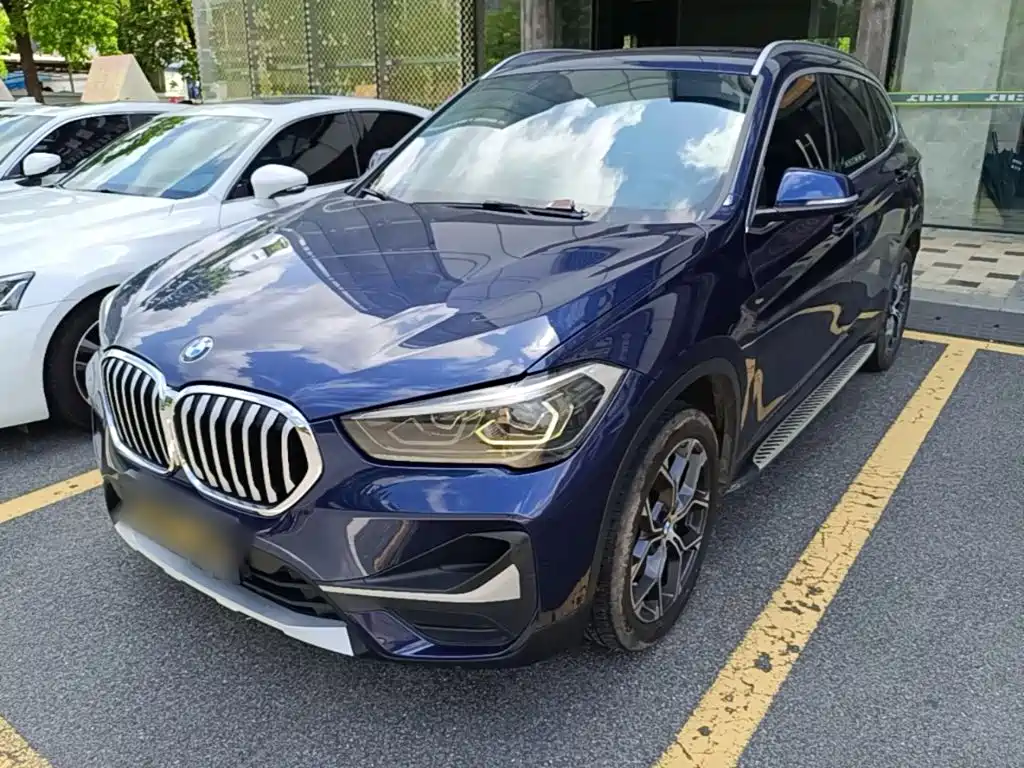 BMW X1 2020 — фото 1