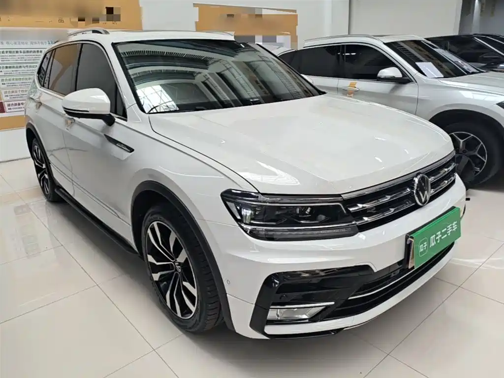 Volkswagen Tiguan L 2021 — фото 4