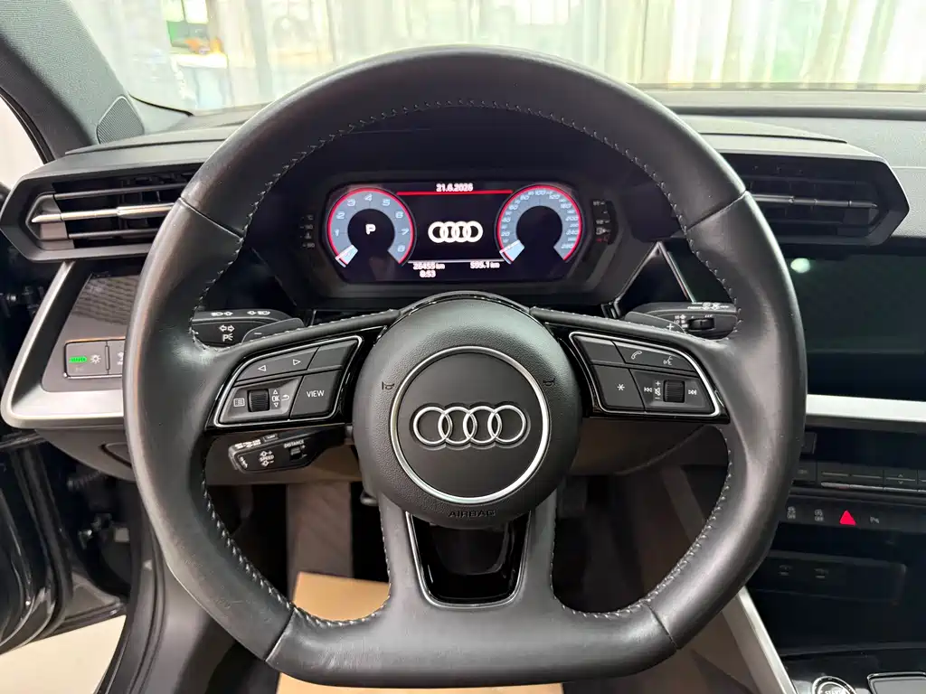 Audi A3 2021 — фото 13