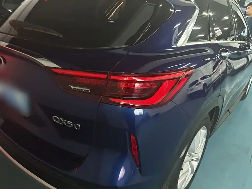 Infiniti QX50 2019 — фото 8