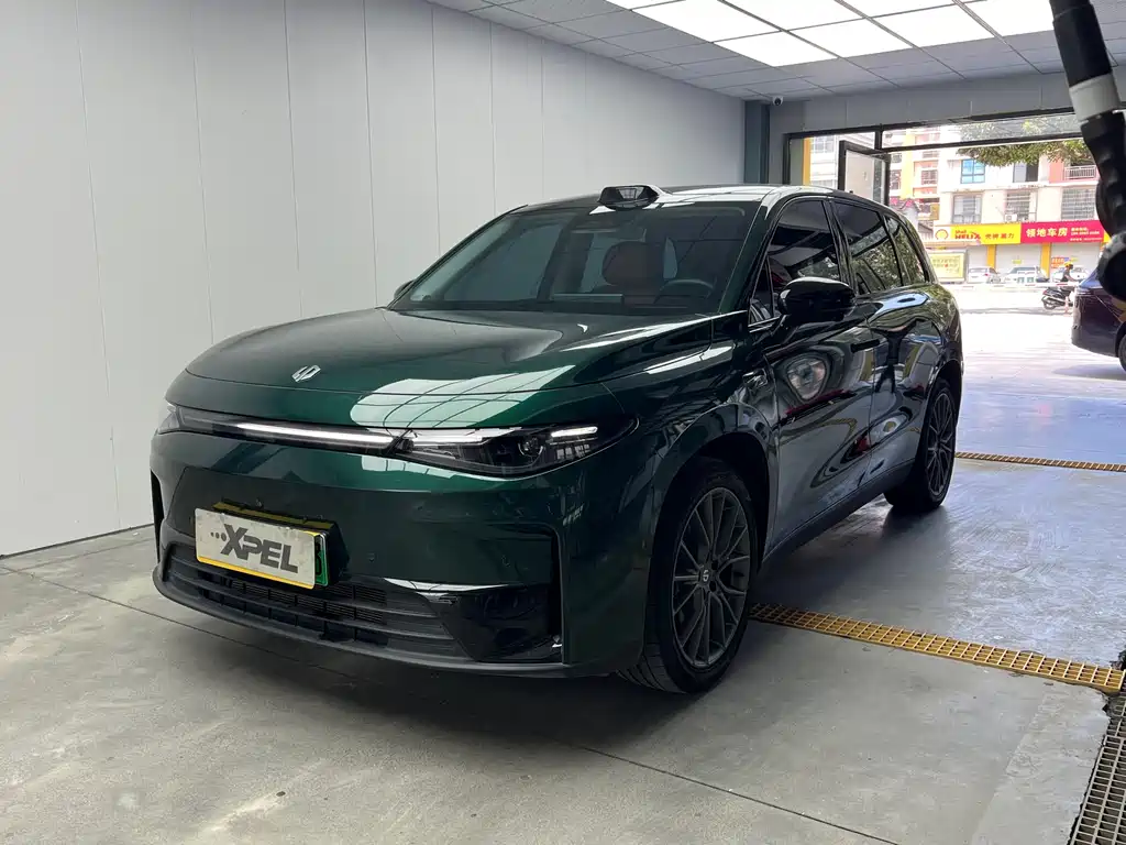 Leapmotor C10 2025 — фото 1