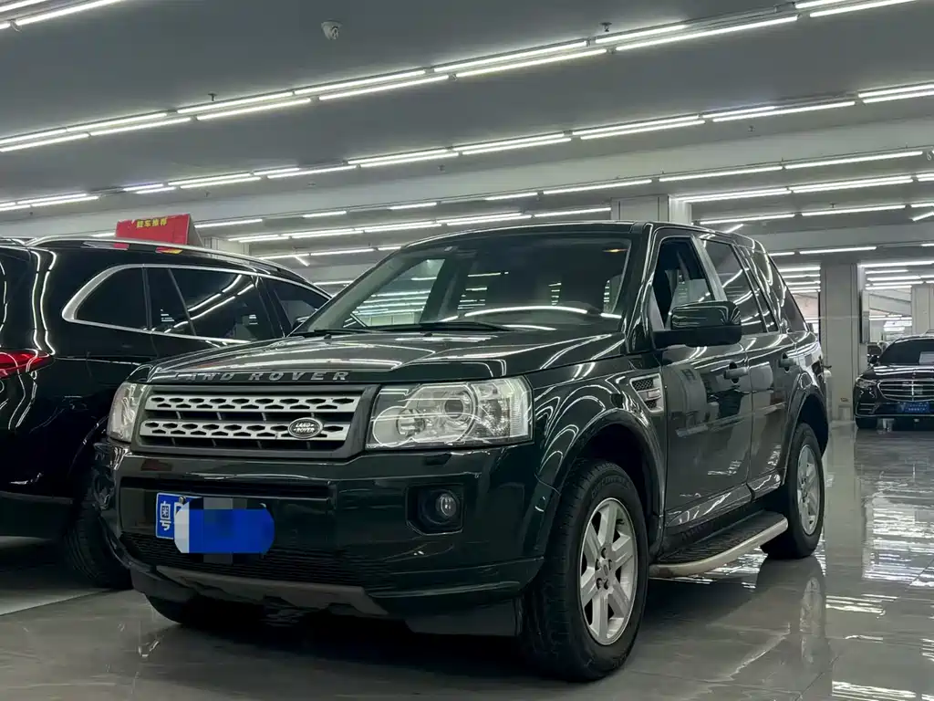 Land Rover Freelander 2 2011 — фото 1