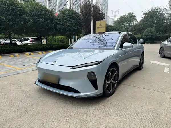 NIO ET5T 2023