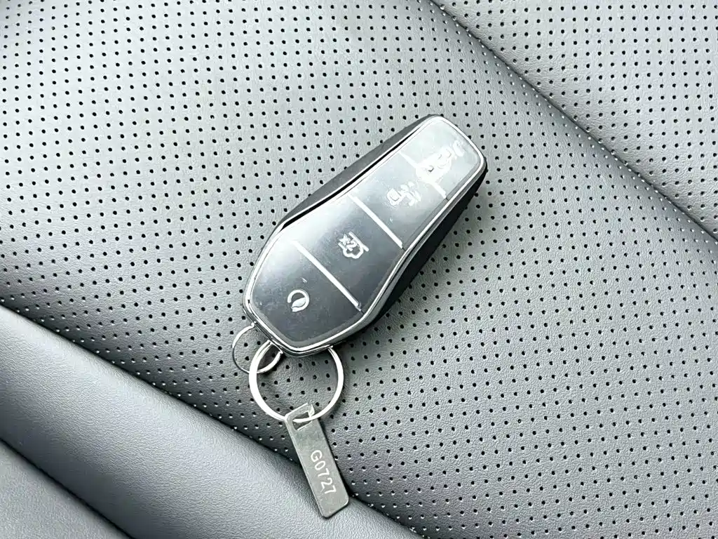 BYD Seal 06 2025 — фото 12
