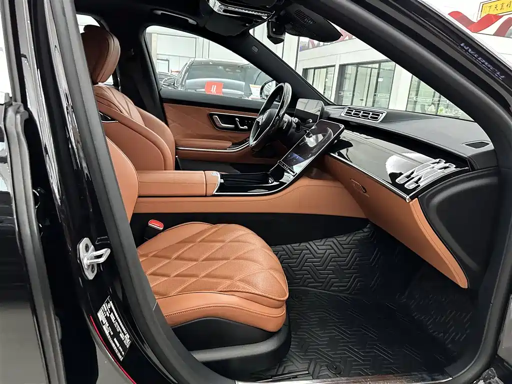 Mercedes-Benz S-Class 2023 — фото 17