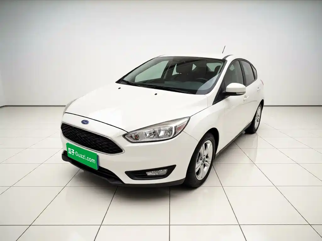 Ford Focus 2015 — фото 2