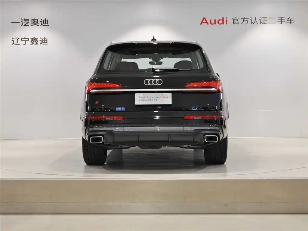Audi Q7 2024 — фото 5