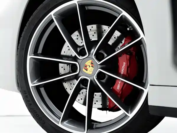Porsche 911 2021