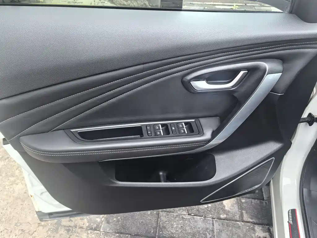 Jetour X70 2019