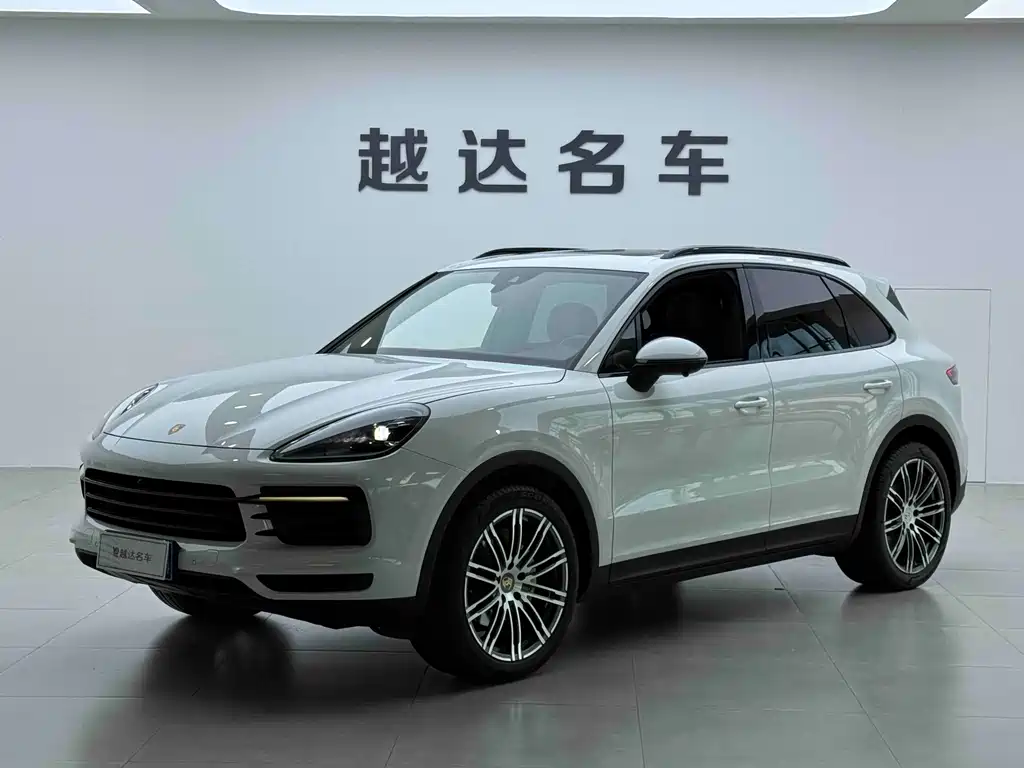 Porsche Cayenne 2019 — фото 1