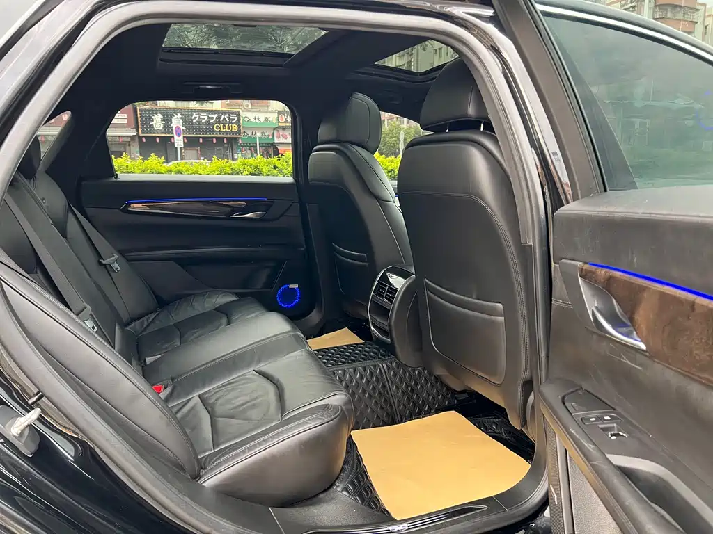 Cadillac CT6 2018 — фото 13