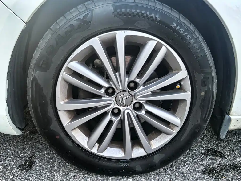Citroën C4L 2014 — фото 18