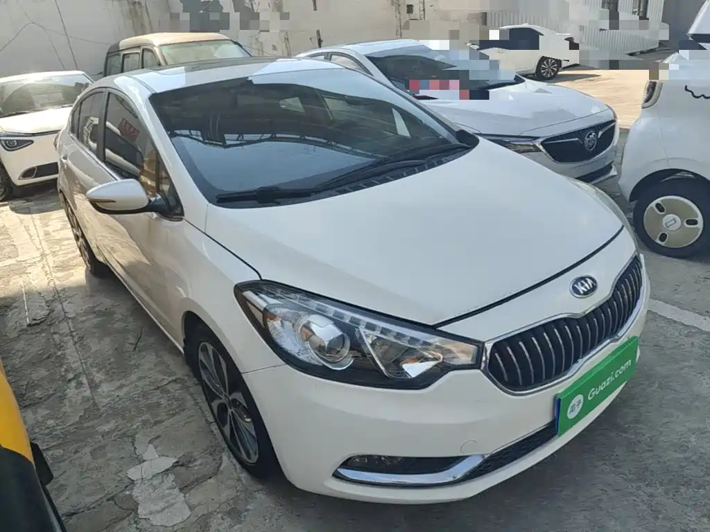 Kia K3 2015