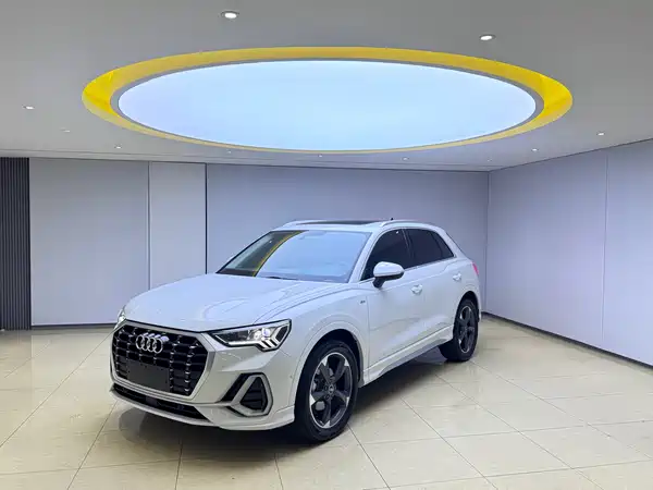 Audi Q3 2022