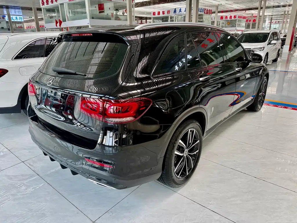 Mercedes-Benz GLC 2021 — фото 4