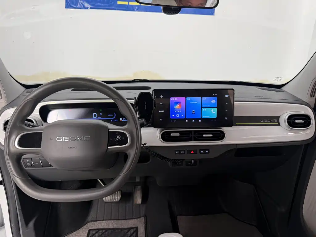 Geely Galaxy Panda 2025 — фото 10
