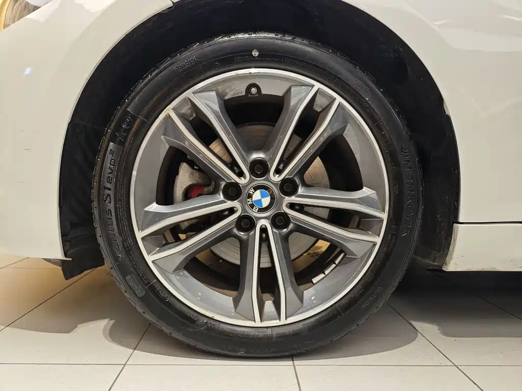 BMW 1 Series 2023