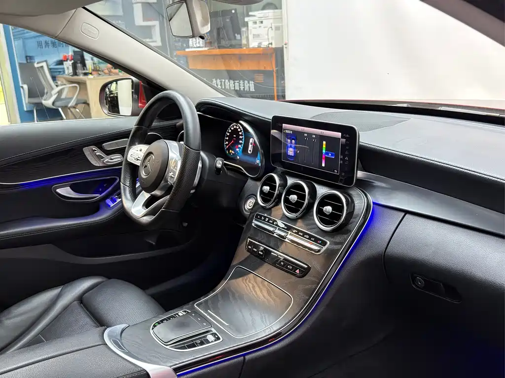 Mercedes-Benz C-Class 2020 — фото 13