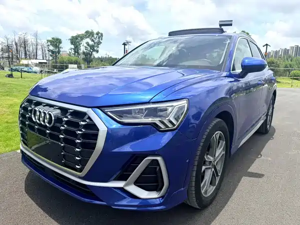 Audi Q3 2022
