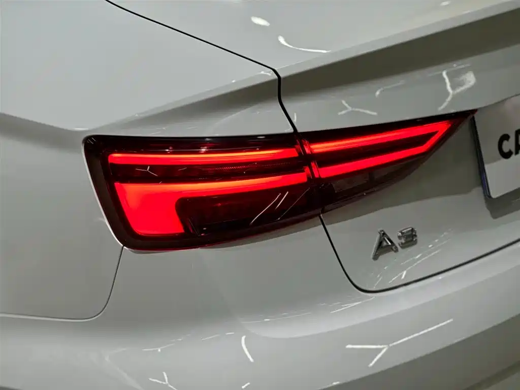Audi A3 2020 — фото 7