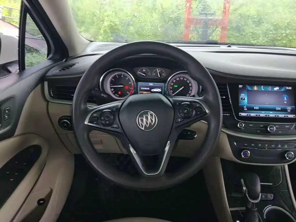Buick Verano 2017 — фото 11