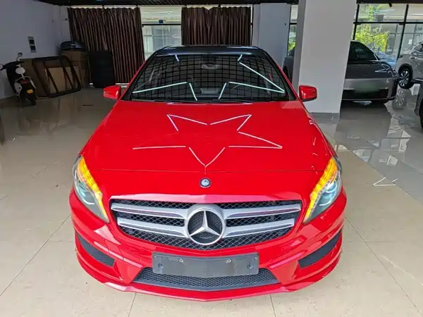 Mercedes-Benz A-Class 2015