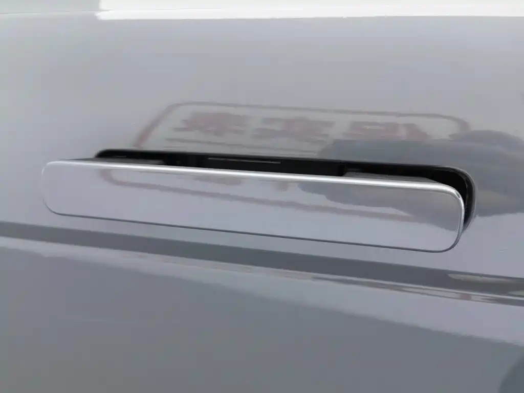 Land Rover Range Rover Evoque 2020 — фото 18