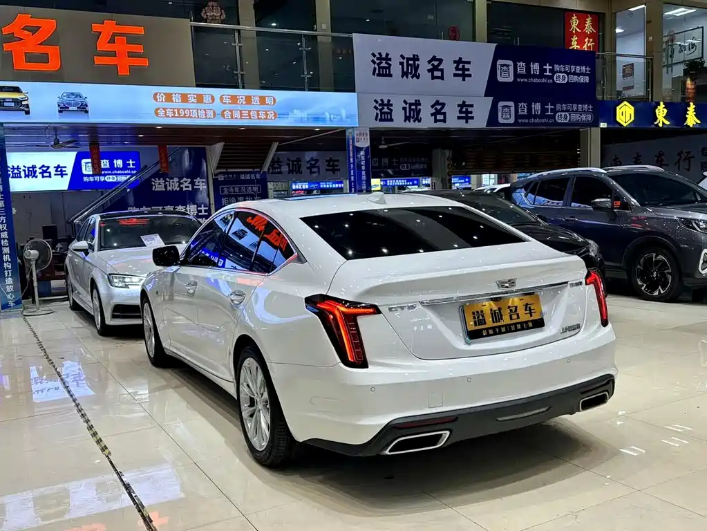 Cadillac CT5 2020 — фото 12