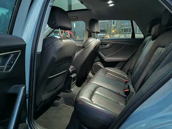 Audi Q2L 2022