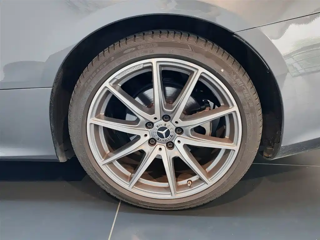 Mercedes-Benz E-Class 2023 — фото 20