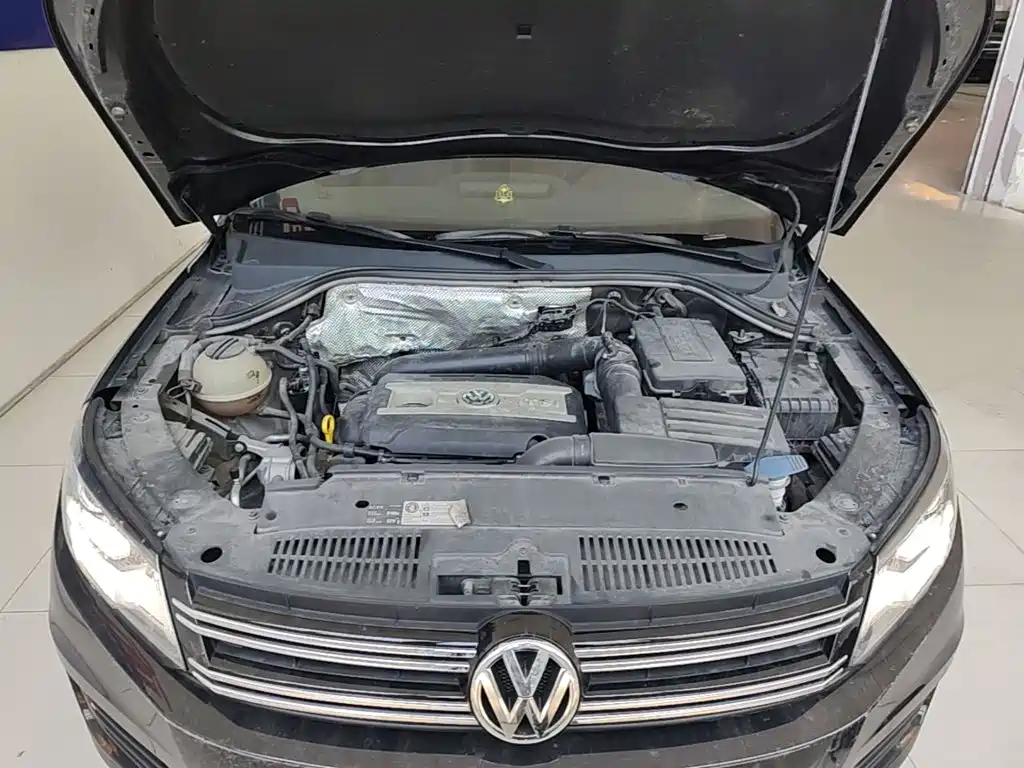 Volkswagen Tiguan 2016 — фото 20