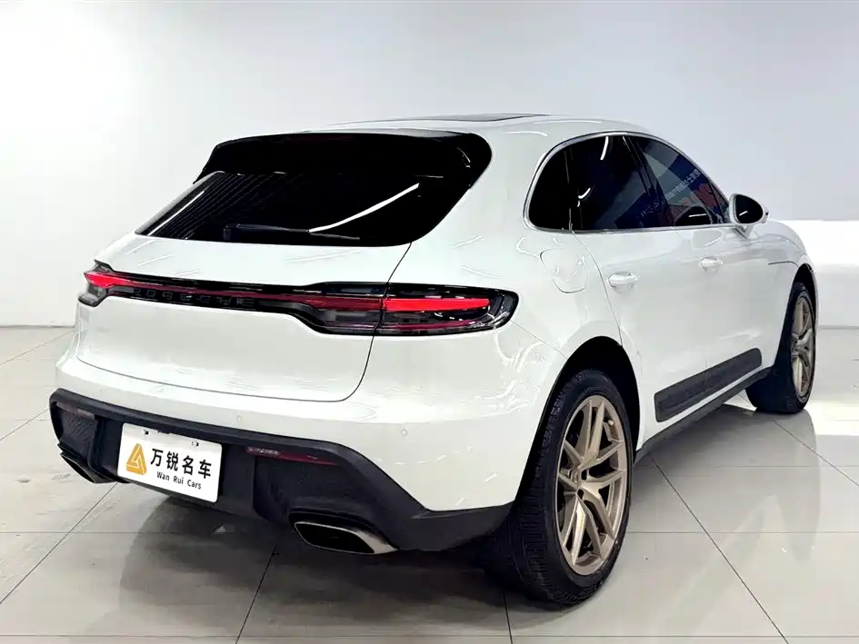 Porsche Macan 2023 — фото 3