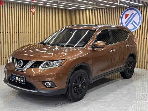 Nissan X-Trail 2015