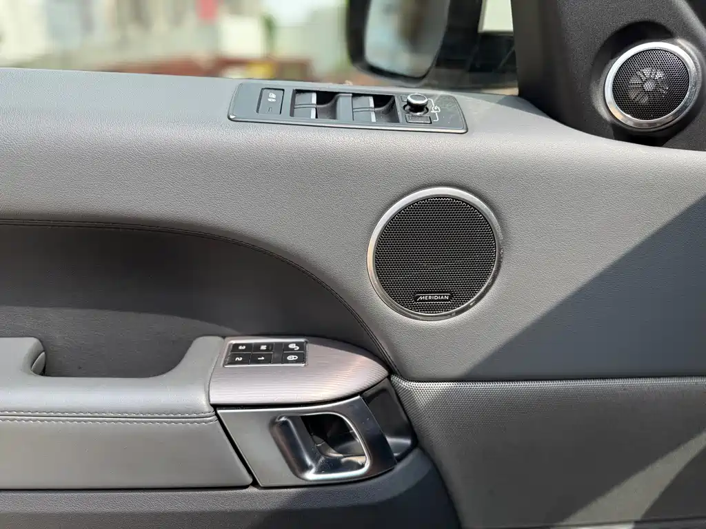 Land Rover Sport 2014 — фото 18