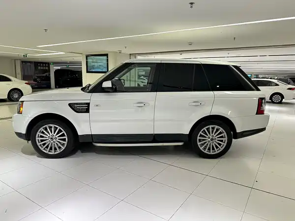 Land Rover Range Rover Sport 2012