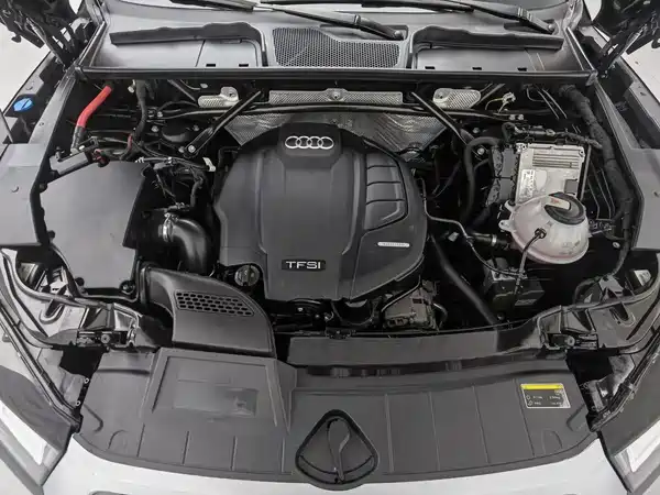 Audi Q5L 2020