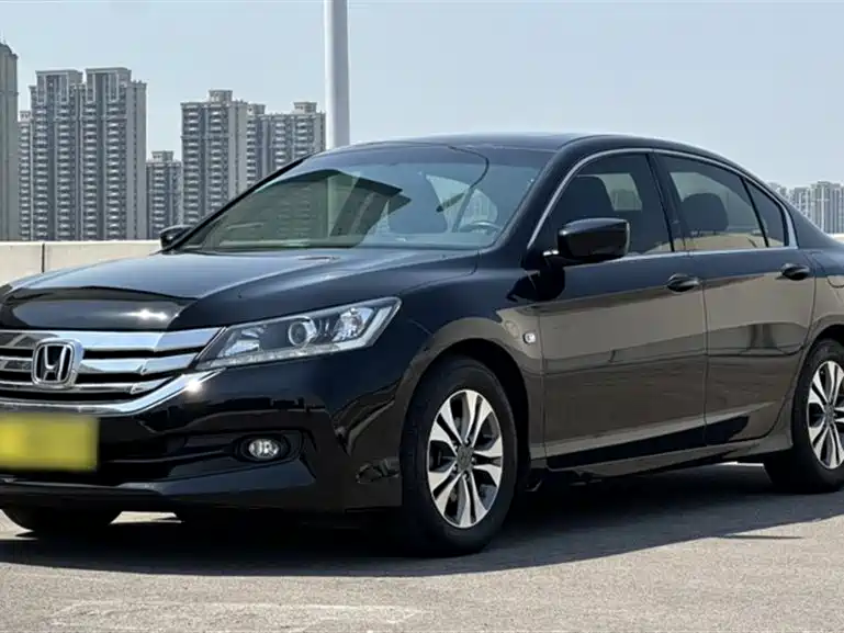 Honda Accord 2016 — фото 3