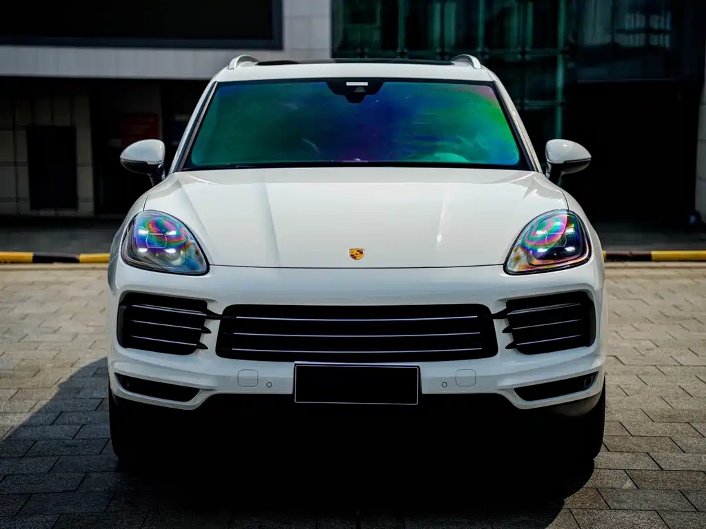 Porsche Cayenne 2021