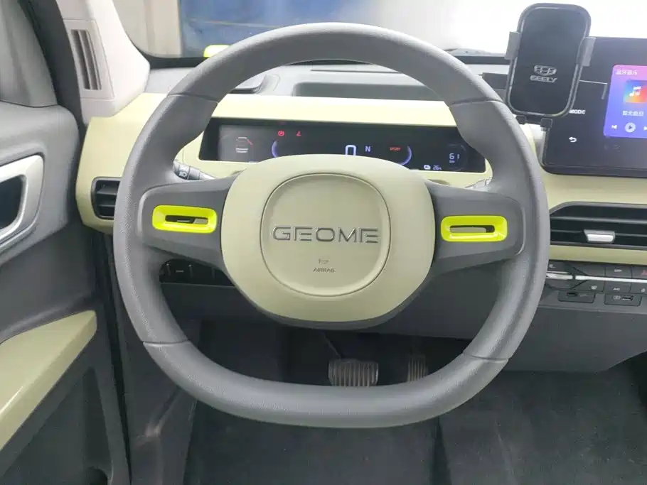 Geely Galaxy Panda 2024 — фото 15