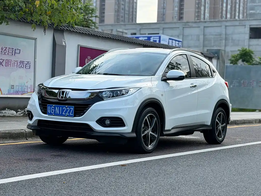 Honda Vezel 2022 — фото 1