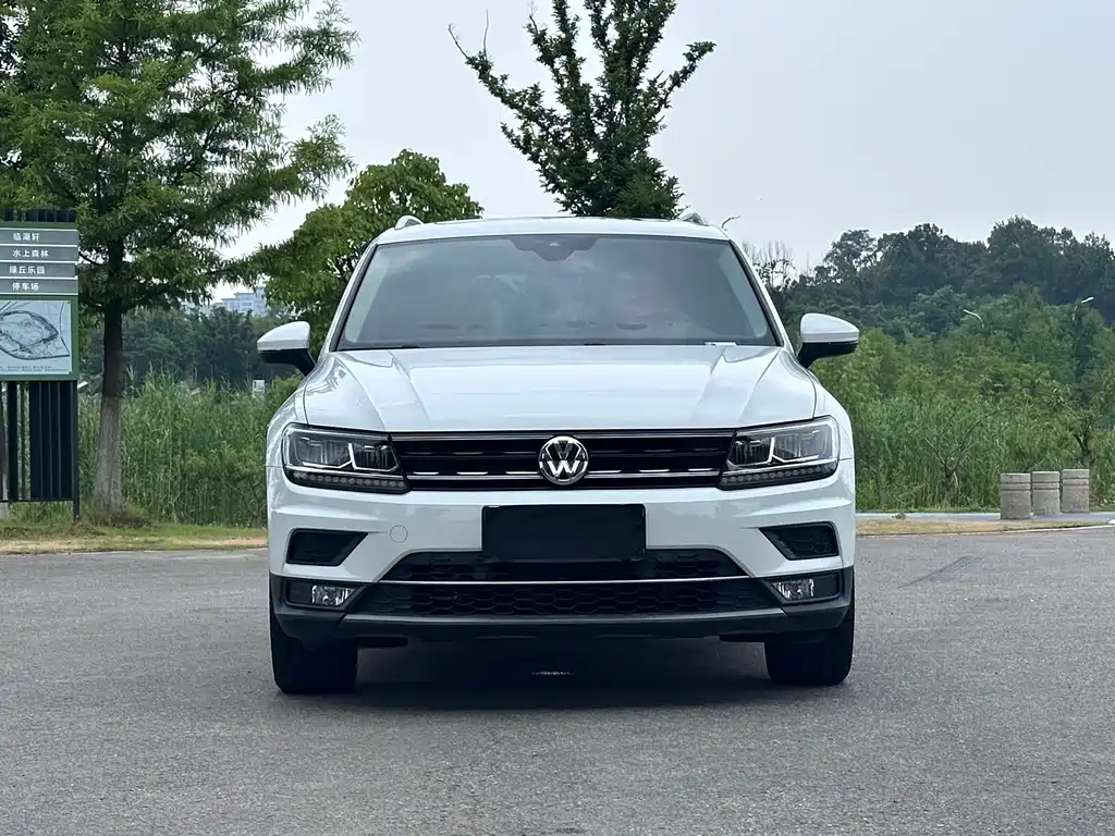 Volkswagen Tiguan 2018 — фото 3