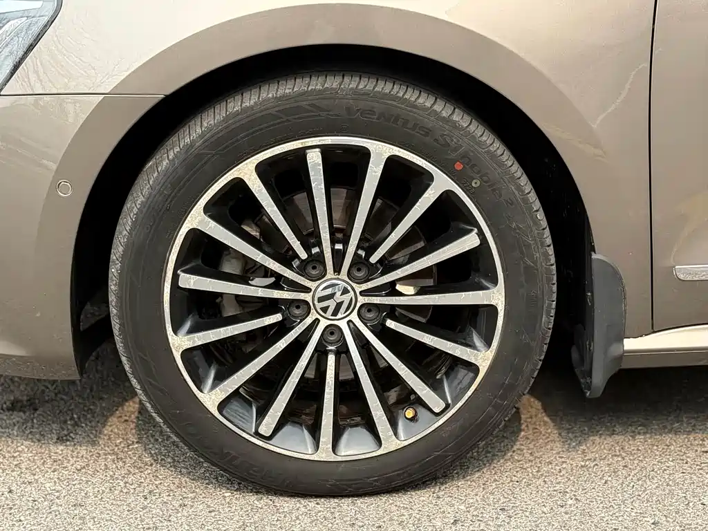 Volkswagen Passat 2015