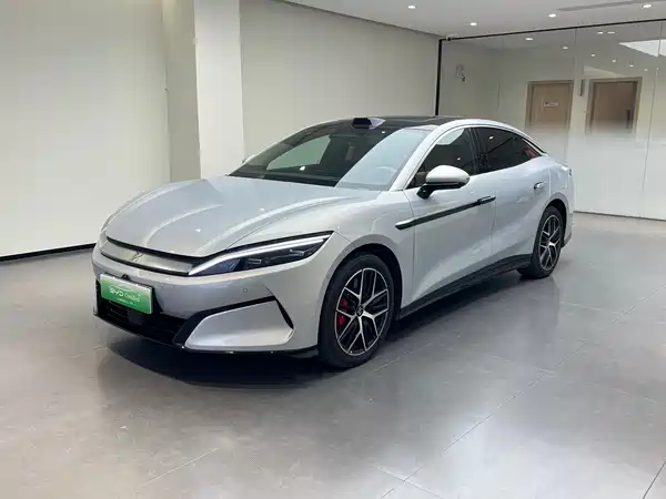 BYD Han L 2025
