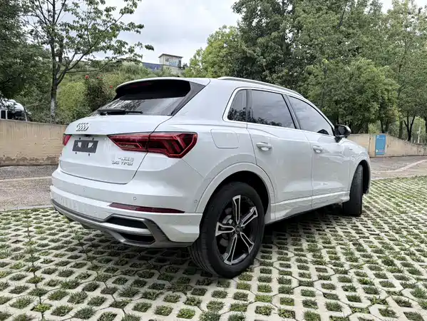 Audi Q3 2022