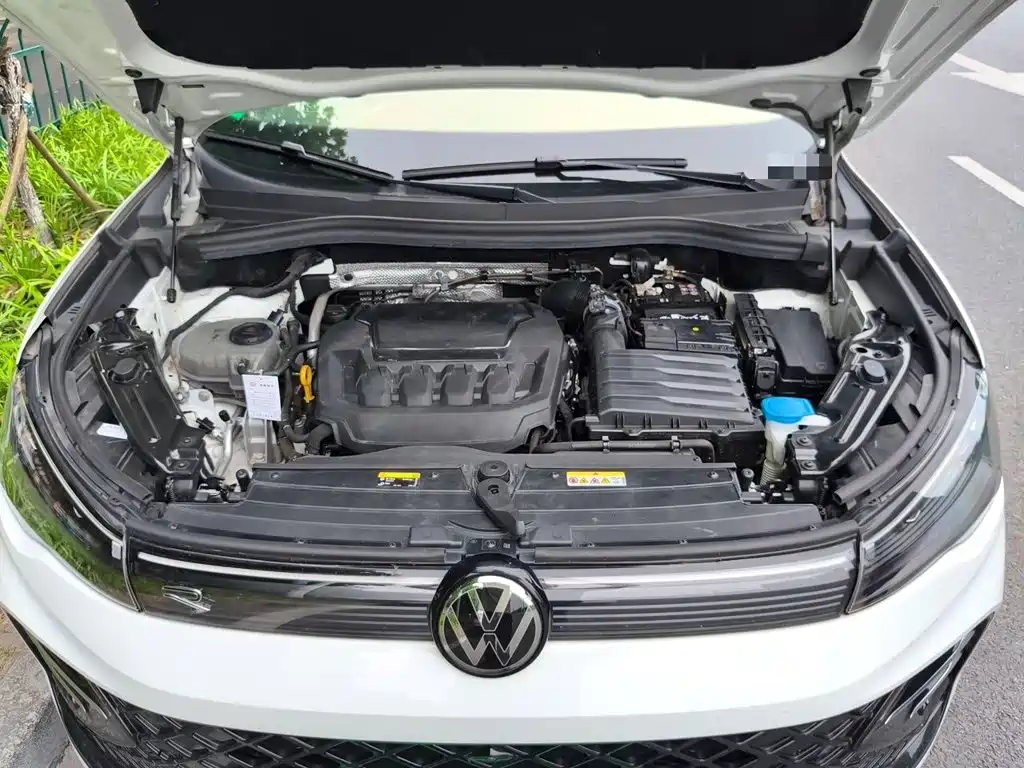 Volkswagen Tiguan L 2025 — фото 11