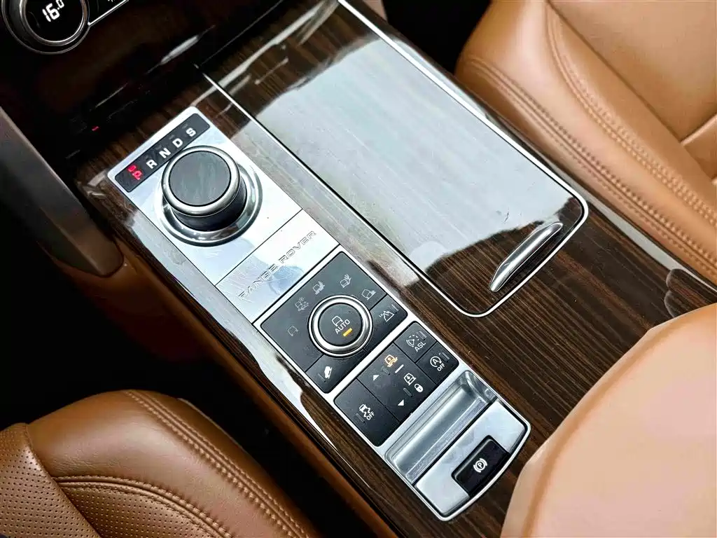 Land Rover Range Rover 2017 — фото 12