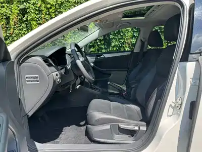 Volkswagen Sagitar 2013