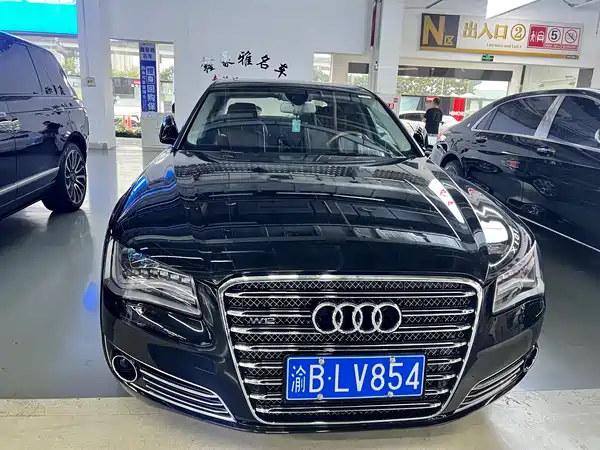 Audi A8 2013