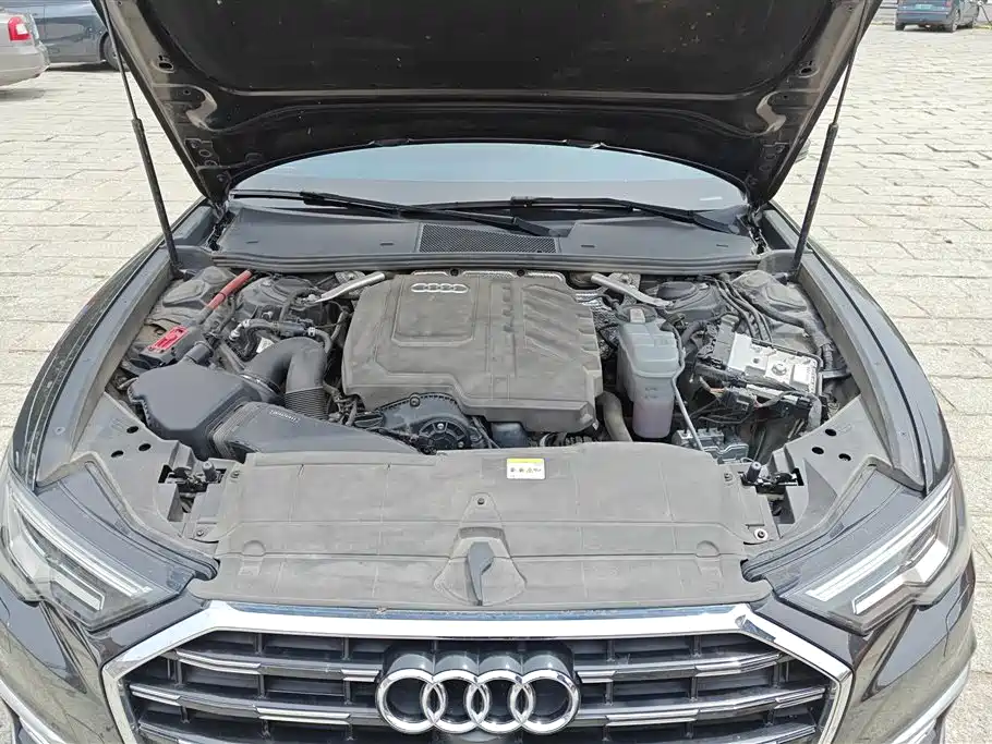 Audi A6L 2023 — фото 10